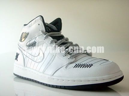 air-jordan-1-i-opening-day-packa-2.jpg