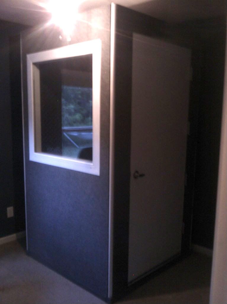 Happy new vocal/isolation booth day!!! Harmony Central