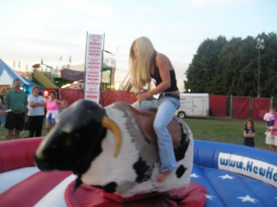 http://i301.photobucket.com/albums/nn50/brookesphotos27/1-1.jpg
