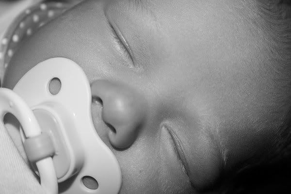 http://i301.photobucket.com/albums/nn50/brookesphotos27/Baby2.jpg