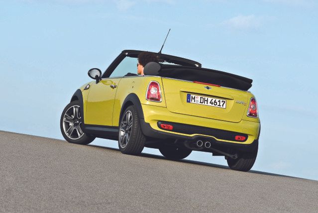 Mini Cooper rear 3/4