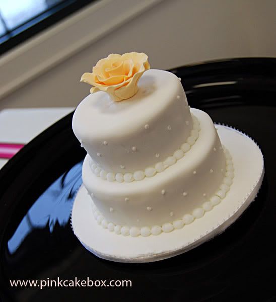 big-cake553.jpg