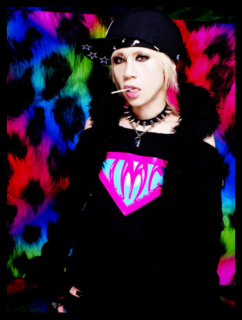 Forum Image: http://i301.photobucket.com/albums/nn55/L0VELY-M0C0CHANG/lmc_media/gimmicalimpact_maya02.png