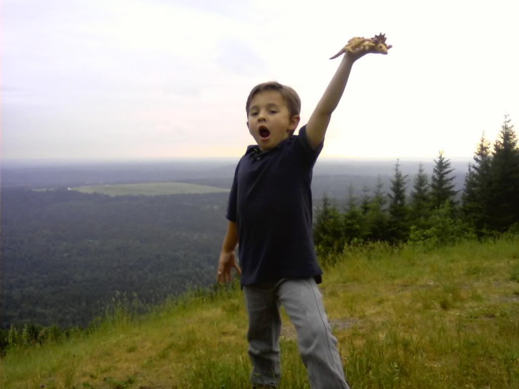 Casey at the back of Poo Poo Point