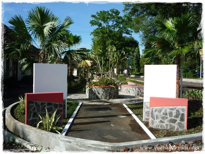 Gerbang Taman