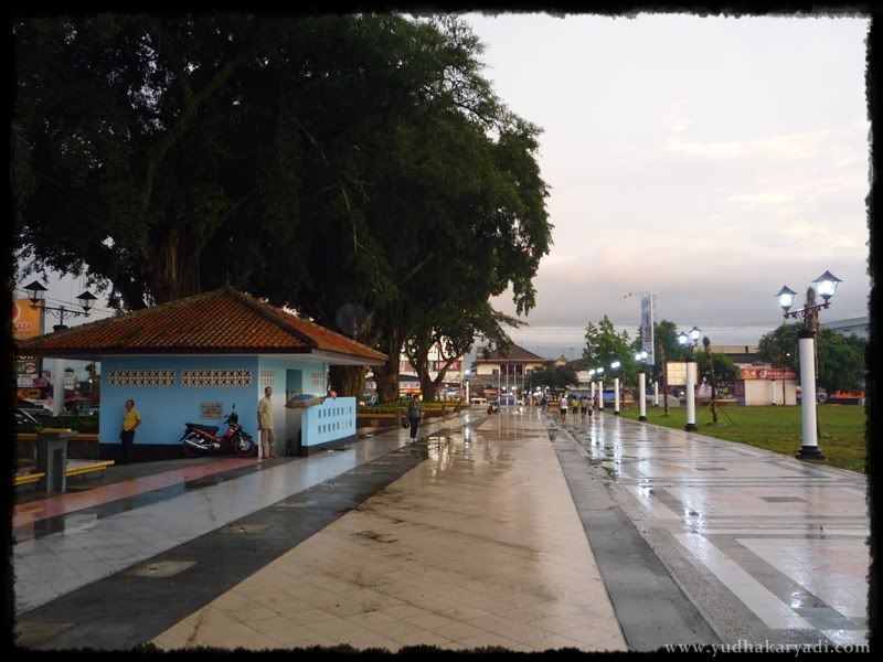 PKL Kuliner Alun-Alun