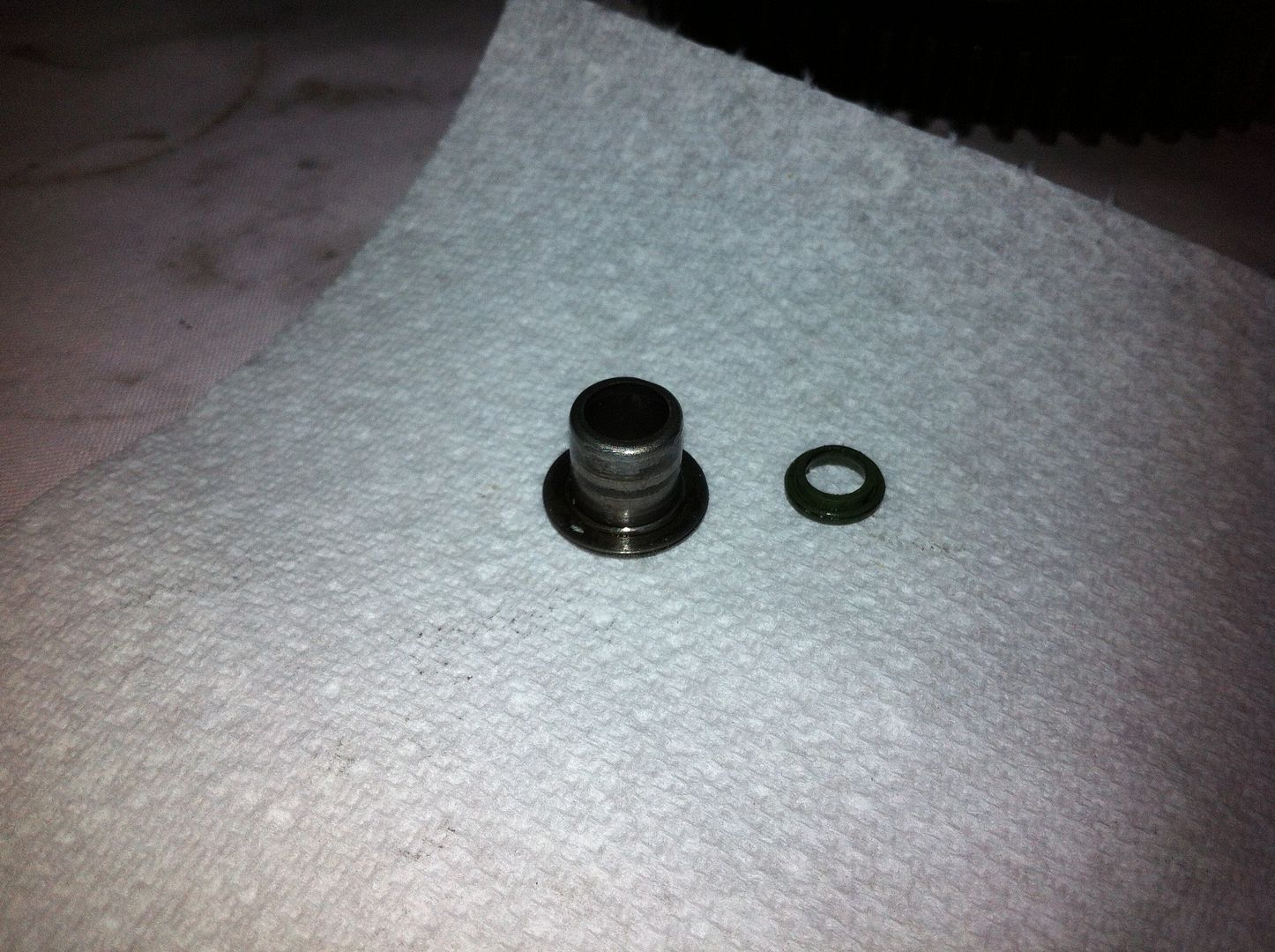 Valve stem oil seals