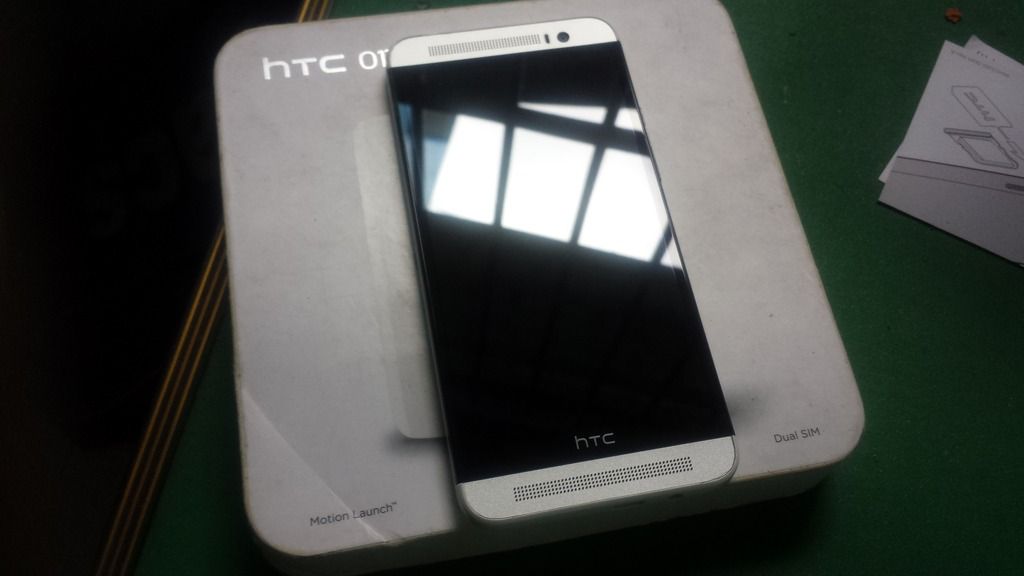 HCM - Bán HTC E8 & Samsung S4 & xác vài điện thoại