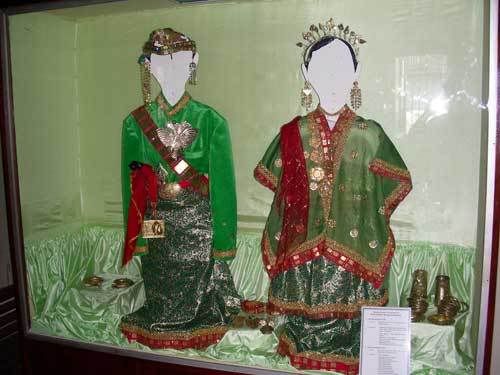 Индонезия: Papua-TanaToraja-Gili-Bali-Borobudur-2008