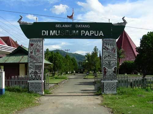 Индонезия: Papua-TanaToraja-Gili-Bali-Borobudur-2008