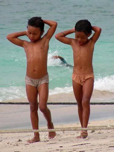 Индонезия: Papua-TanaToraja-Gili-Bali-Borobudur-2008