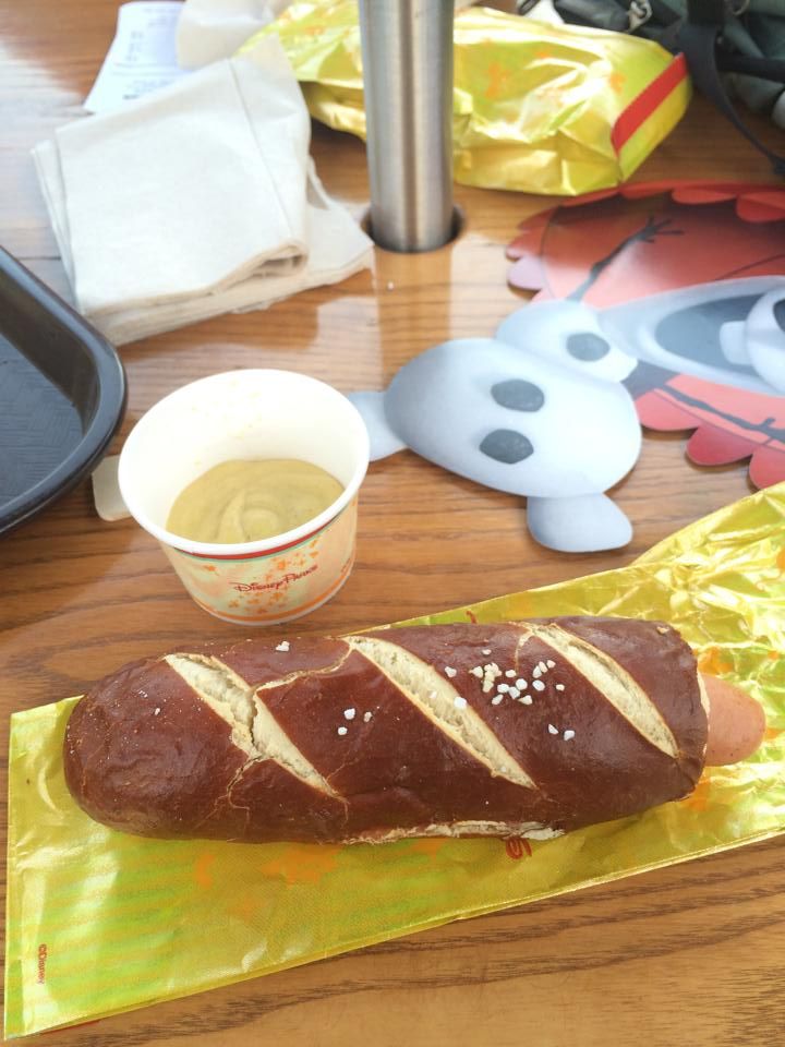 pretzeldog_zps46c4848a.jpg