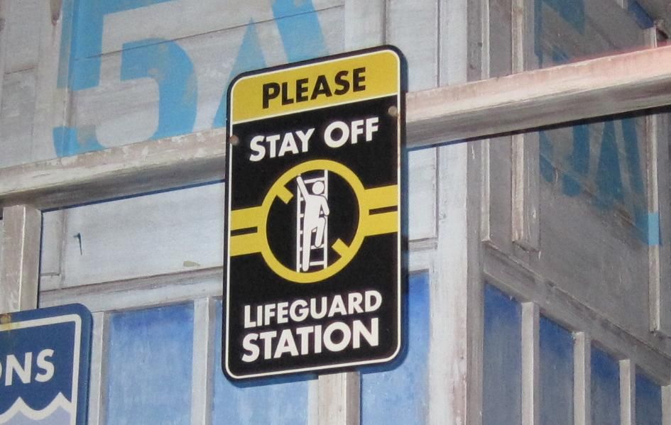 lifeguardsign.jpg