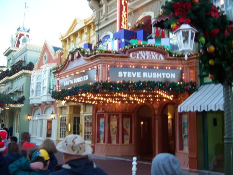 WDWChristmasParade2009007.jpg