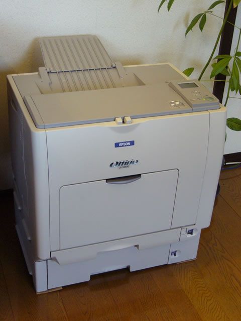 Thanh lý vài món để lâu không sử dụng lcd,k+,máy chụp hình