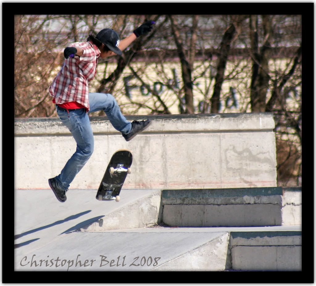 IMAGE: http://i301.photobucket.com/albums/nn77/techdiver74/SpringSkater.jpg