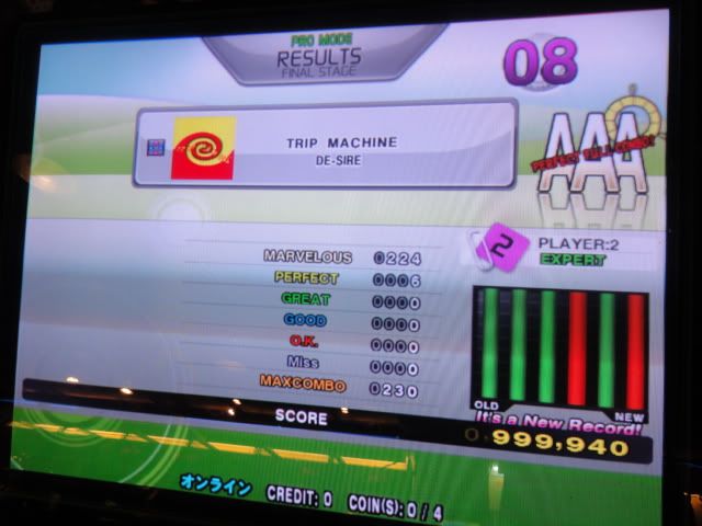 http://i301.photobucket.com/albums/nn80/DDRD573/DDR%20X2%20New/DSC02218.jpg