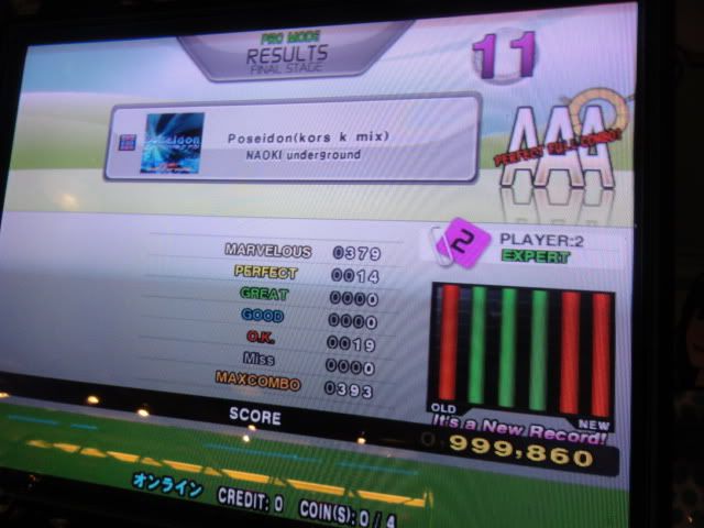 http://i301.photobucket.com/albums/nn80/DDRD573/DDR%20X2%20New/DSC02251.jpg