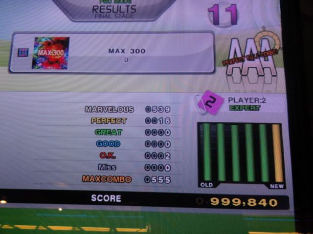http://i301.photobucket.com/albums/nn80/DDRD573/DDR%20X2%20New/DSC02987.jpg