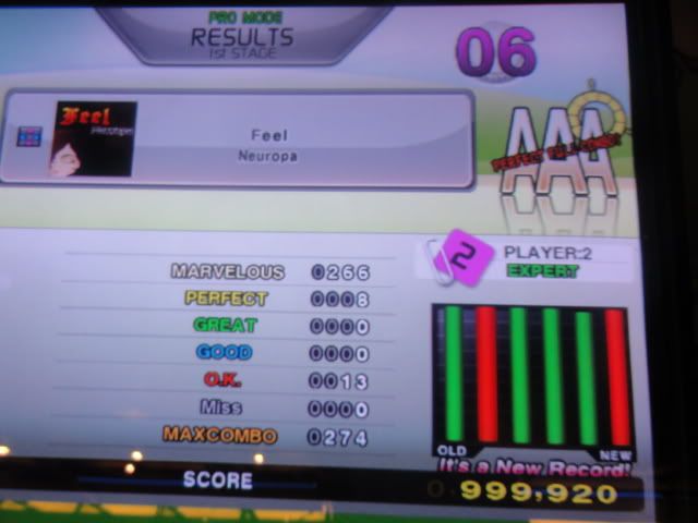 http://i301.photobucket.com/albums/nn80/DDRD573/DDR%20X2%20New/DSC03105.jpg