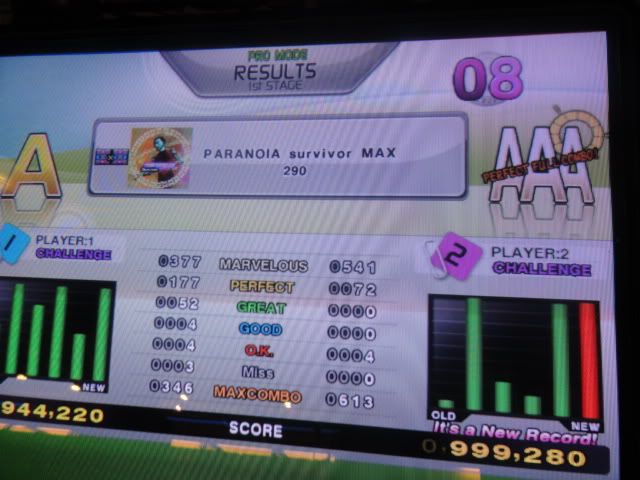 http://i301.photobucket.com/albums/nn80/DDRD573/DDR%20X2%20New/DSC03113.jpg