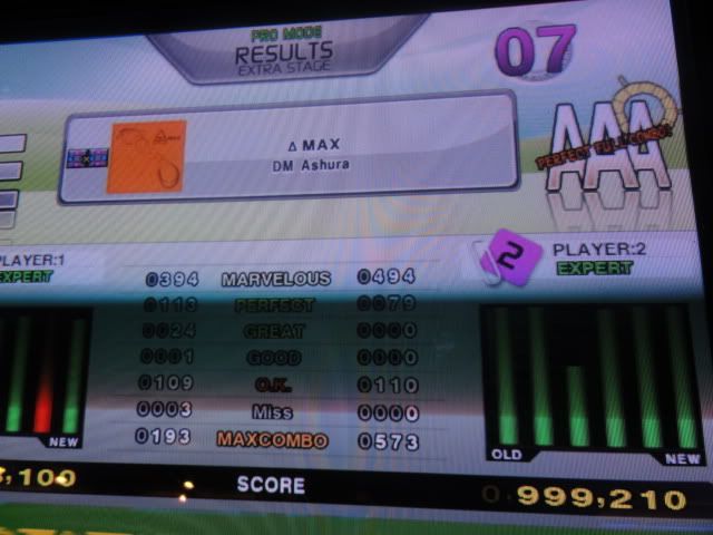 http://i301.photobucket.com/albums/nn80/DDRD573/DDR%20X2%20New/DSC03252.jpg