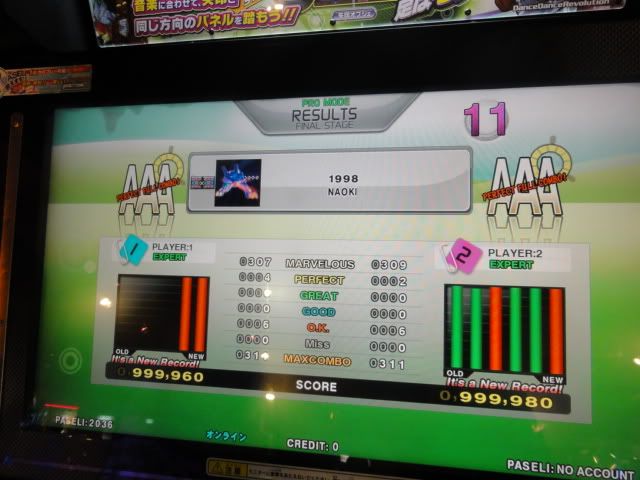 http://i301.photobucket.com/albums/nn80/DDRD573/DDR%20X2%20New/DSC03461.jpg
