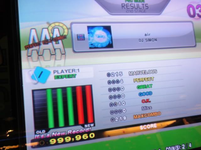 http://i301.photobucket.com/albums/nn80/DDRD573/DDR%20X2%20New/DSC03686.jpg