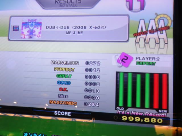 http://i301.photobucket.com/albums/nn80/DDRD573/DDR%20X2%20New/DSC03691.jpg