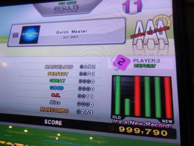 http://i301.photobucket.com/albums/nn80/DDRD573/DDR%20X2%20New/DSC03692.jpg