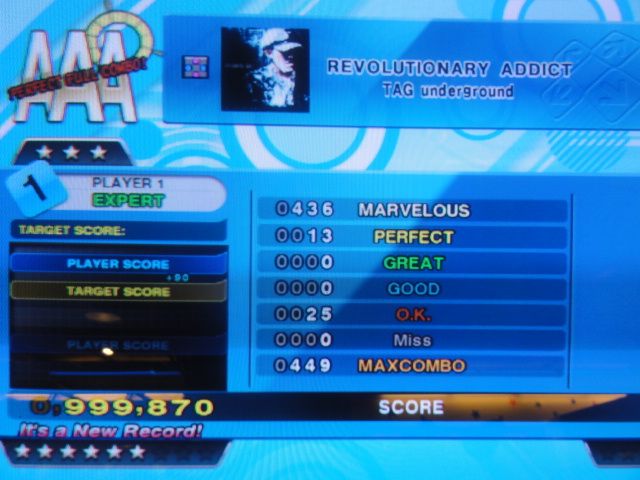 http://i301.photobucket.com/albums/nn80/DDRD573/DDR%20X3/DSC01069.jpg
