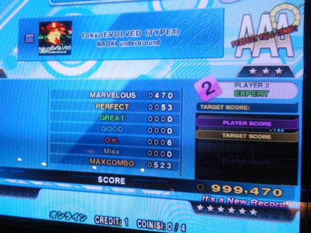 http://i301.photobucket.com/albums/nn80/DDRD573/DDR%20X3/DSC01096.jpg