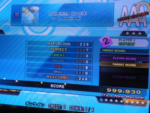 http://i301.photobucket.com/albums/nn80/DDRD573/DDR%20X3/DSC01098.jpg