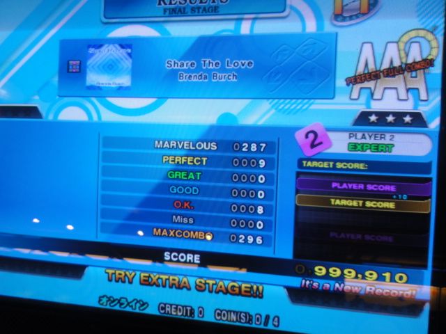 http://i301.photobucket.com/albums/nn80/DDRD573/DDR%20X3/DSC01106.jpg