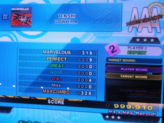 http://i301.photobucket.com/albums/nn80/DDRD573/DDR%20X3/DSC01120.jpg