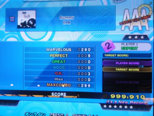 http://i301.photobucket.com/albums/nn80/DDRD573/DDR%20X3/DSC01123.jpg