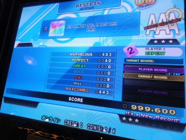 http://i301.photobucket.com/albums/nn80/DDRD573/DDR%20X3/DSC01126.jpg