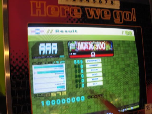 http://i301.photobucket.com/albums/nn80/DDRD573/New%20DDR%20folder/DSC00999.jpg