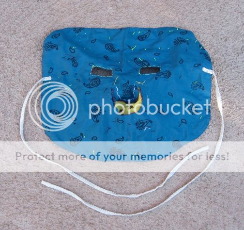 有关以下物品的详细资料: awesome 90s kuna mola cat mask *****